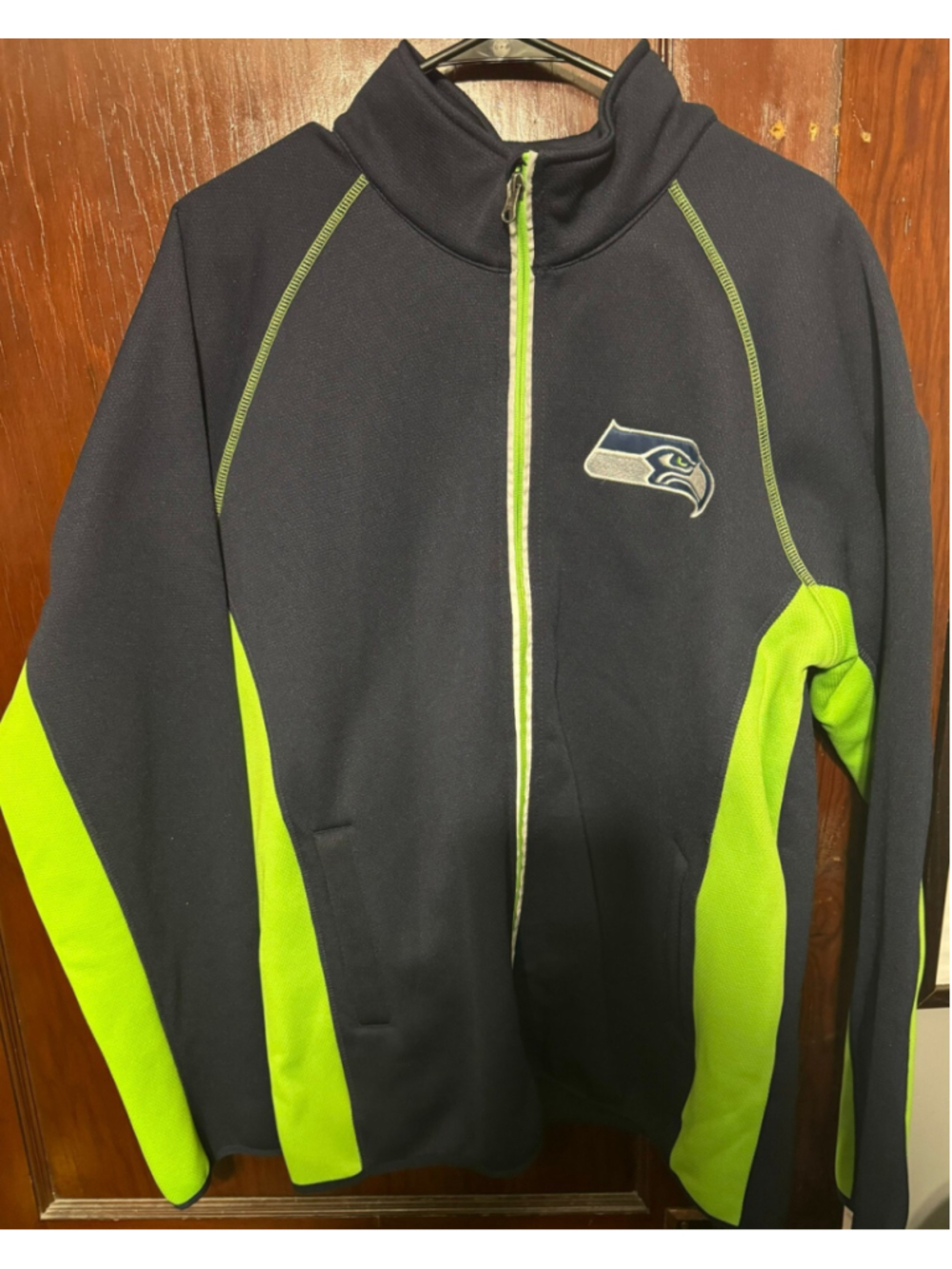 Seattle Seahawks Mens Size L Blue Track Jacket NEW WITH TAGS